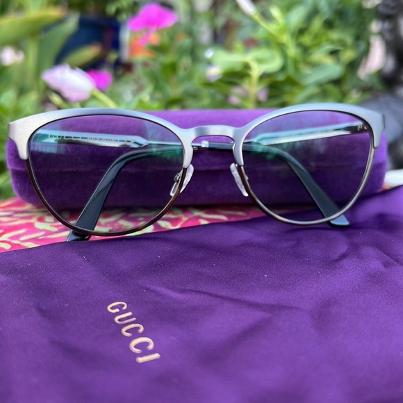 New GUCCI Gunmetal Oval Cat Eye Glasses - Picture 8 of 17